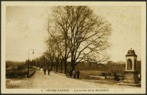 Nantes. - La Sèvre vers la Morinière.