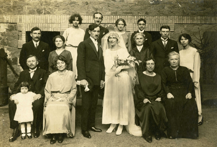 Mariage avec Jeanne Bourdelet en 1922 à Nantes : photographie.