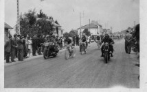 Tour de France 1948. - Passage à Rezé le 3 juillet : 1 photographie noir et blanc.