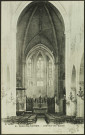 Le bourg. - L'église Saint-Pierre, intérieur.