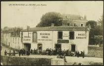 La Morinière. - Le quai Léon Sécher et le restaurant Maison Raymond "Au tout va bien".