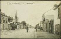 Pont-Rousseau. - La rue Nationale vers le nord avec l'église Saint-Paul en arrière-plan.