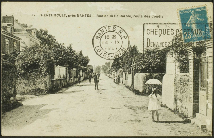 Trentemoult. - Rue de la Californie vers la route des Couëts.