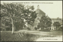 Les Naudières. - École apostolique Notre-Dame des Missions africaines, la chapelle et la grotte.