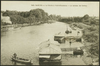 Pont-Rousseau. - Les bateaux lavoirs sur la Sèvre.