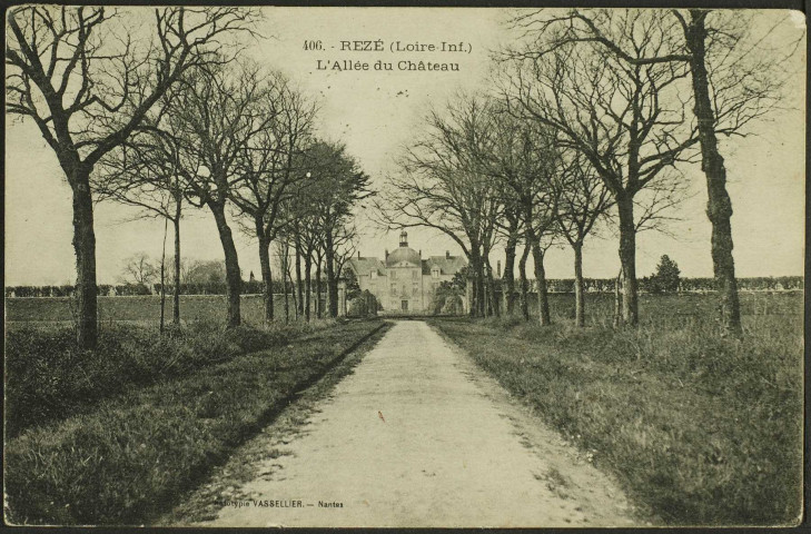 Le Château de Rezé. - L'allée du château.