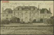 Le château de la Classerie. - Vue de l'extérieur, façade sud.