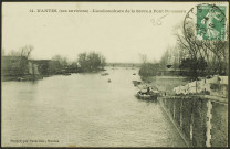 Pont-Rousseau. - Le confluent de la Loire et de la Sèvre et le pont ferroviaire en arrière-plan.