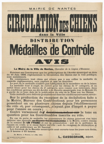 Circulation des chiens dans la ville et distribution de médailles de contrôle : avis du maire de la Ville de Nantes.