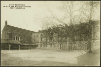 Les Naudières. - Ecole apostolique Notre-Dame des Missions africaines, la cour.