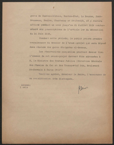 Chemin de fer d'intérêt local de Nantes à Pornic avec embranchements sur Paimboeuf et sur Bourgneuf et Machecoul et station de Pont-Rousseau. - Établissement ; aménagement et entretien de voirie : plan d'ensemble du chemin de fer projeté, carte des différents tracés de chemin de fer demandés par les populations, rapports, liste des propriétaires de Rezé possédant plus de 2 hectares, arrêtés préfectoraux, correspondance, plan.