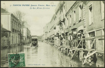 Pont-Rousseau. - Inondations 1910, la rue Alsace-Lorraine.