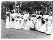 Cortège du mariage : 4 photographies noir et blanc.