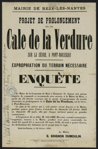 La Sèvre et ses rives. - Remise en cause de la propriété de la cale de la Verdure et location à M. Huard (1804-1867) ; utilisation et rétablissement du chemin de halage (1807-1860) ; autorisations accordées aux bateaux à vapeur et aux bateaux-lavoirs (1840-1892) ; police d'occupation de la cale de Pont-Rousseau (1843-1897) ; acquisition de terrains et expropriation pour le prolongement de la cale de la Verdure (1885-1904) ; entretien (1910-1945) : correspondance, plan, arrêtés préfectoraux, bail, rapport, procès-verbal d'enquête, affiche, état parcellaire, pétition.