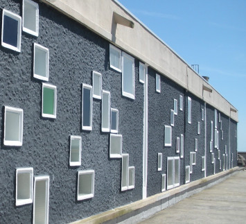 L'école maternelle de la Maison Radieuse, photographie en couleur, 2012 (© Ville de Rezé)