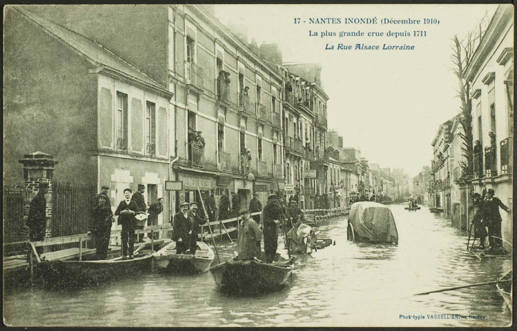 Pont-Rousseau. - Inondations 1910, la rue Alsace-Lorraine.