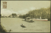 Pont-Rousseau. - Une hirondelle sur la Sèvre avec le pont et Pirmil en arrière plan.